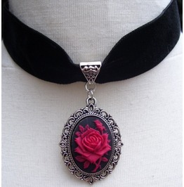 Gothic victorian black velvet red rose cameo choker_necklaces_2
